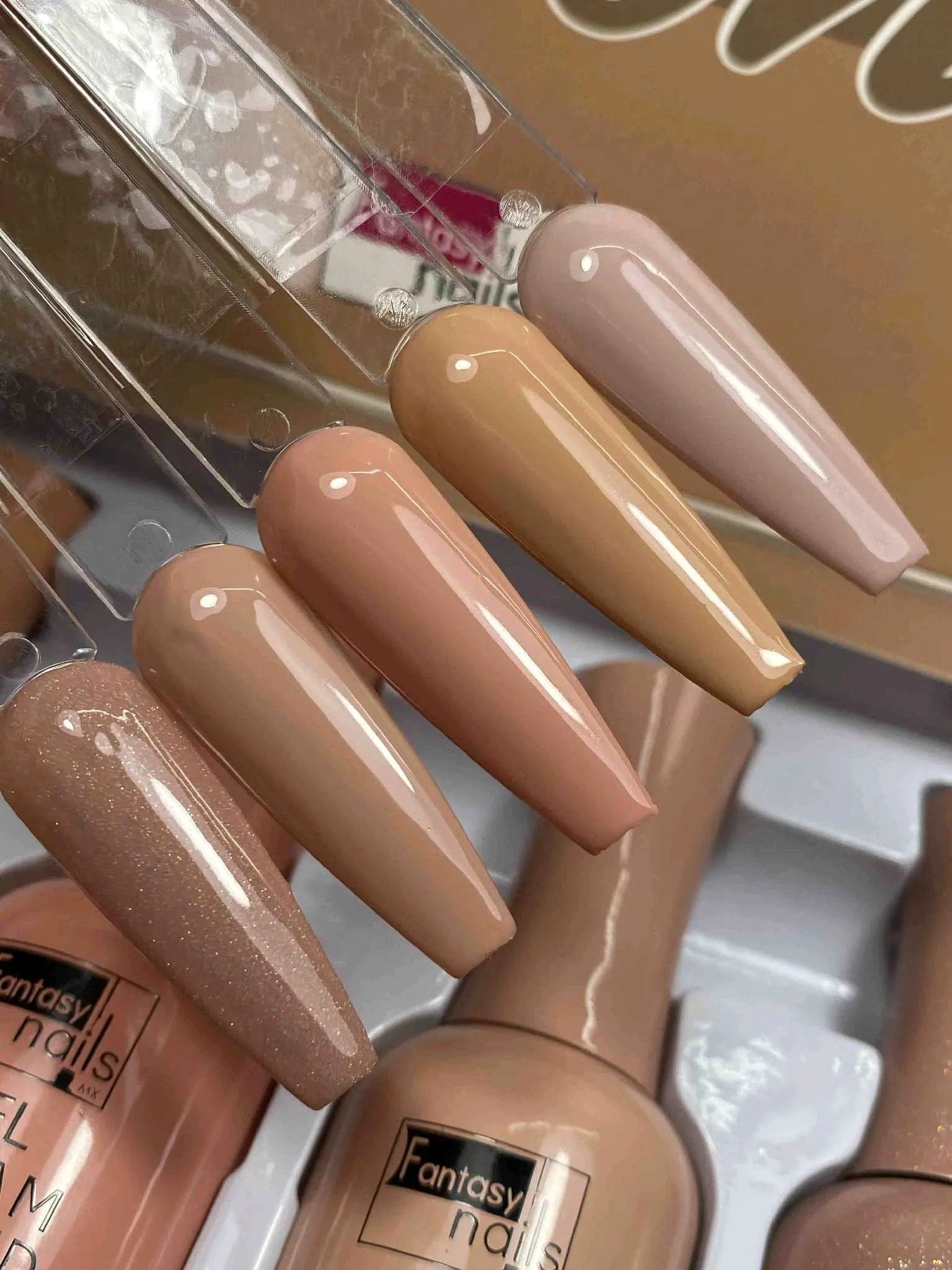 Gama cream almond